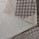 uxury_6300-grey_detail.jpg